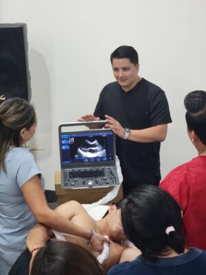 Diplomado básico en Ecografía Crítica Head To Toe en áreas críticas (Noviembre 2026 – sede Veracruz)